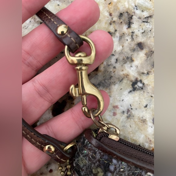 Coach Chelsea Boucle Wristlet in B4/Multicolor - Picture 2 of 6